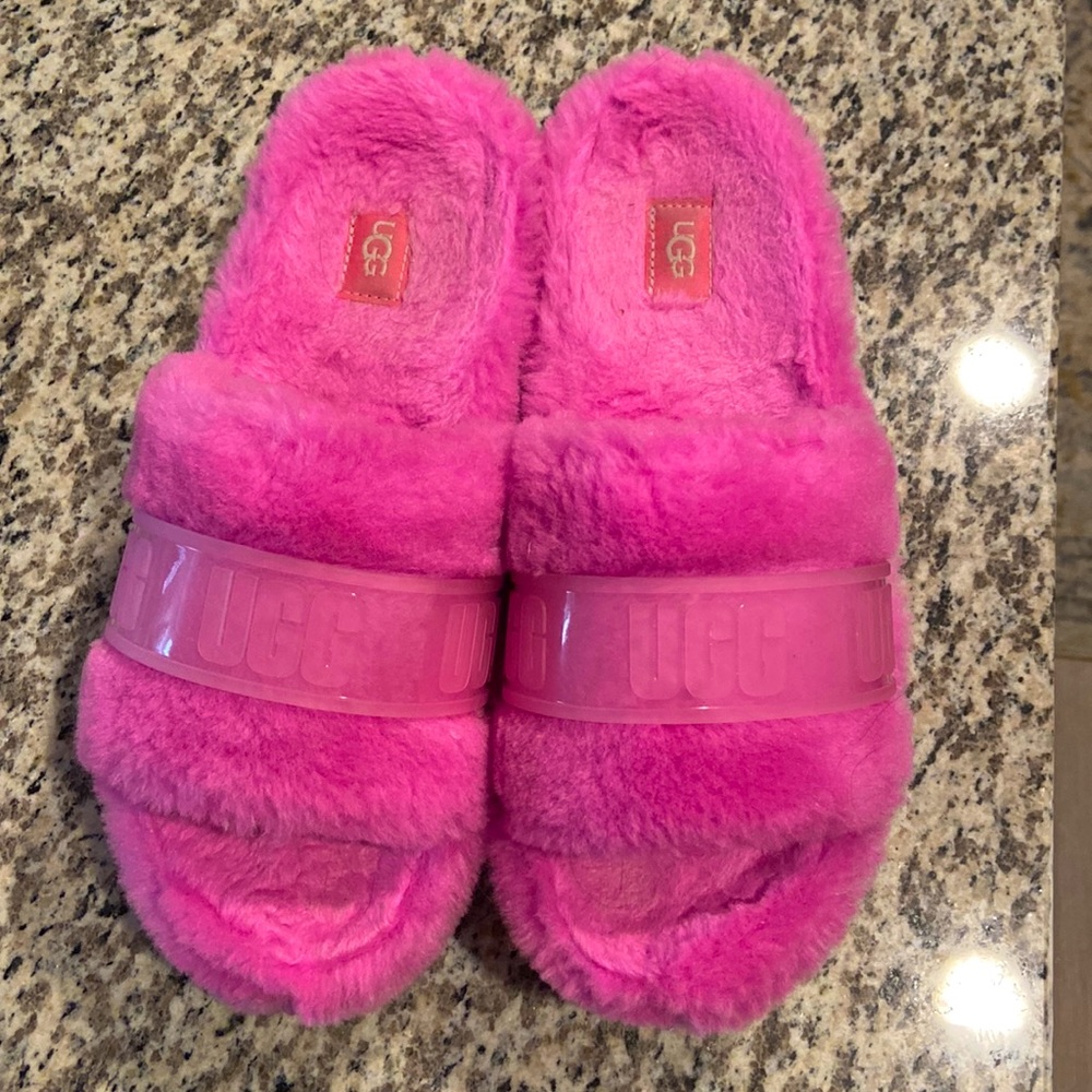 UGG Pink Fluffy Slippers - Picture 2 of 4